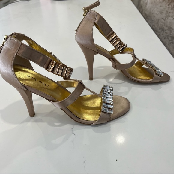 Nine West beige heels with strass - Picture 5 of 7